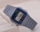  Classic Resin Strap Digital Sport Watch Wristwatches Men and women